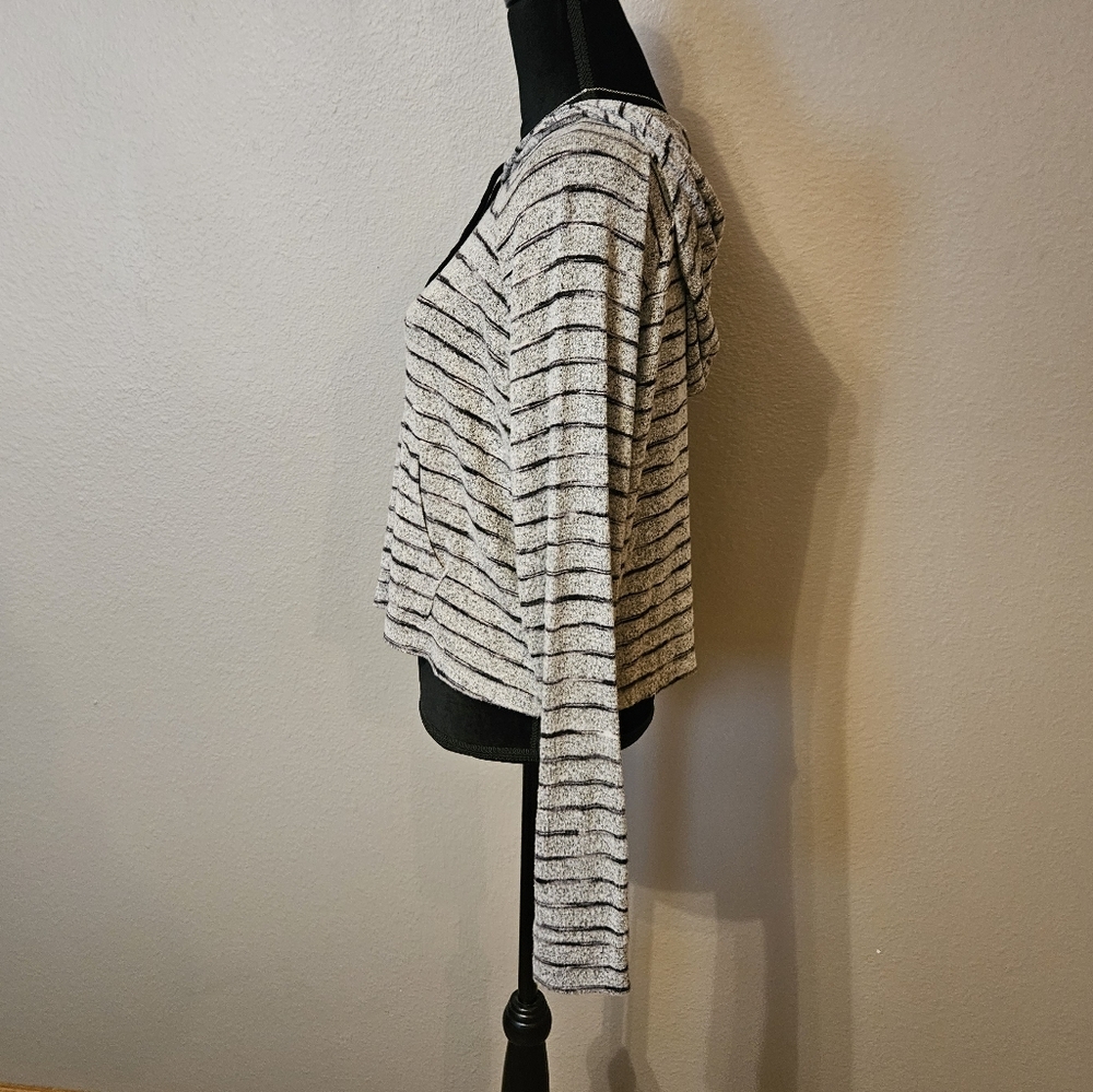 Mossimo women's medium gray and black hoodie - Picture 5 of 6